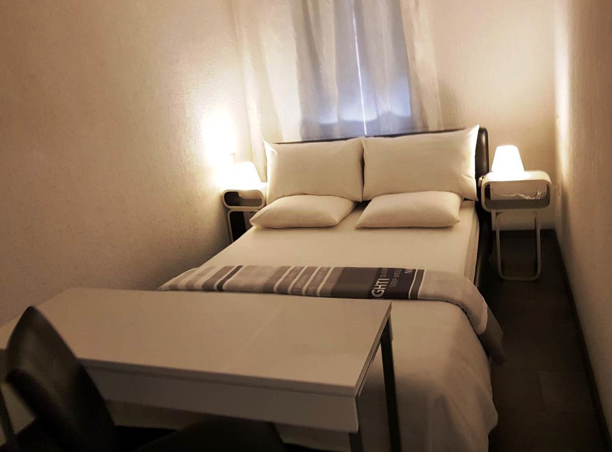 Excelsior Apartments 로비니 외부 사진