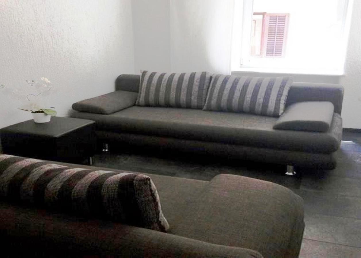 Excelsior Apartments 로비니 외부 사진