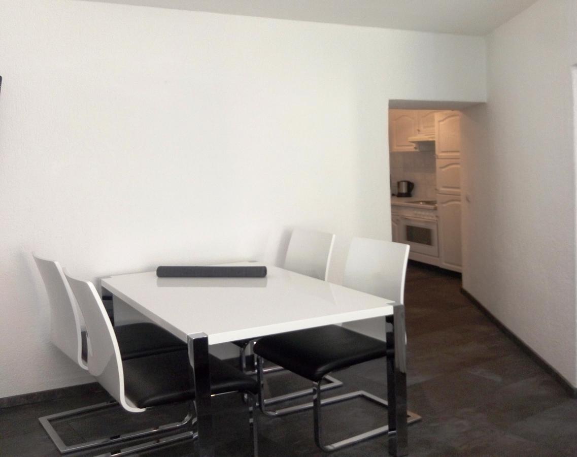 Excelsior Apartments 로비니 외부 사진
